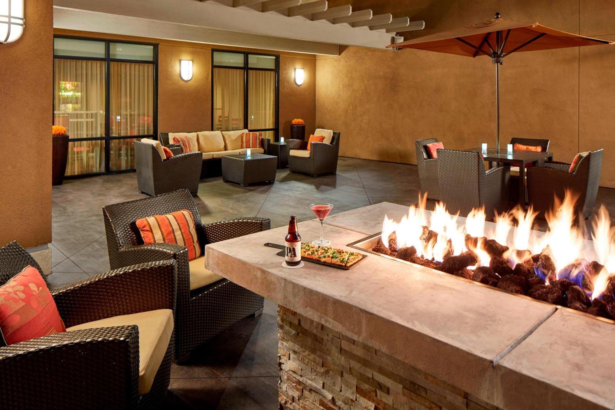 Courtyard By Marriott Anaheim Resort/Convention Center Kültér fotó
